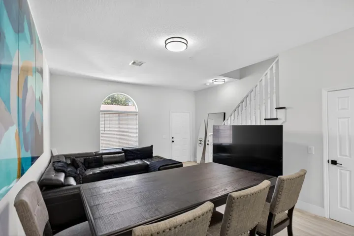 6-web-or-mls-2457-3071