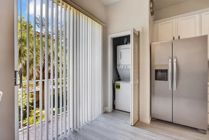 11-web-or-mls-2457-3096