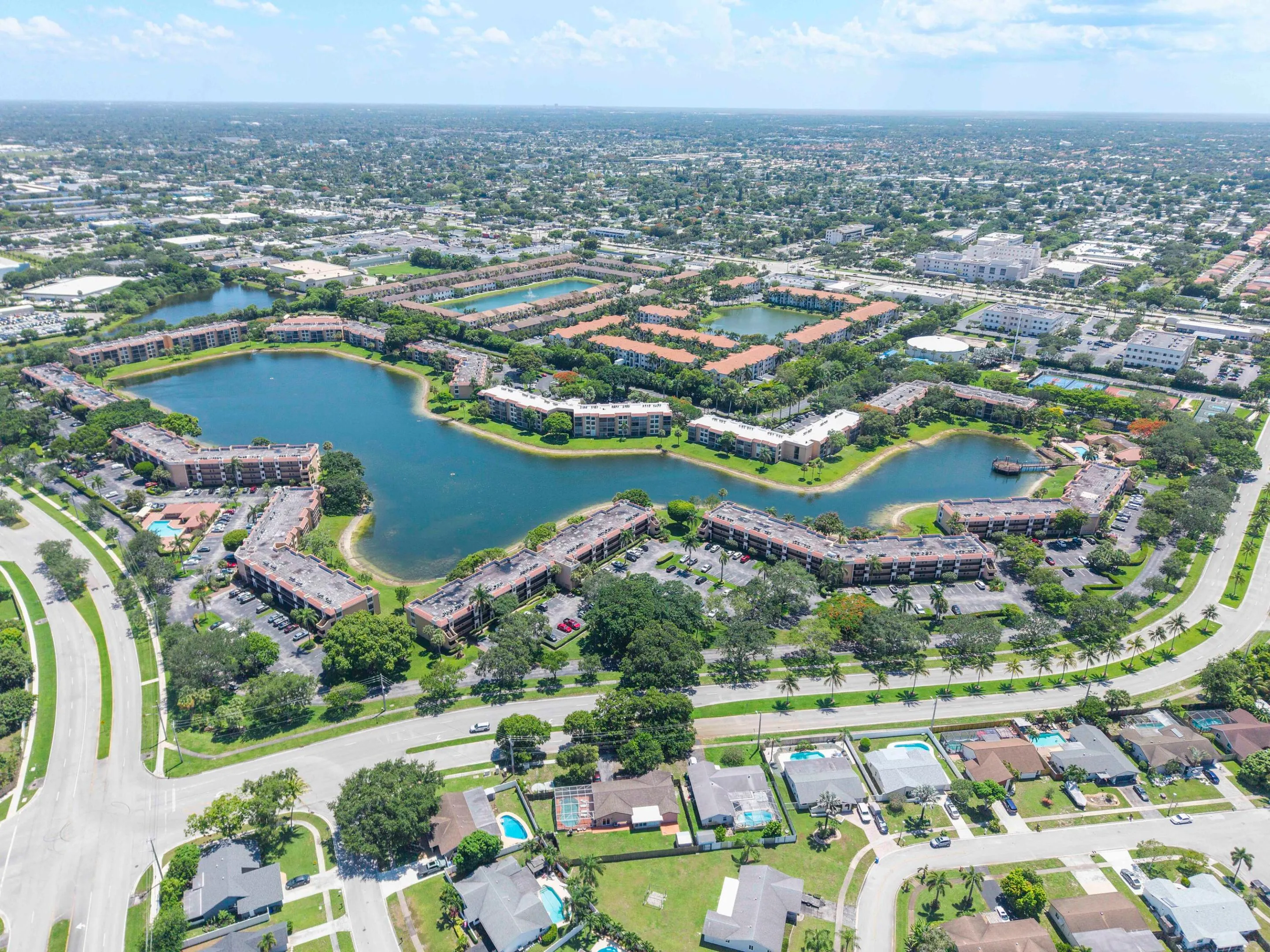 5828 Coral Lake Dr u304_020