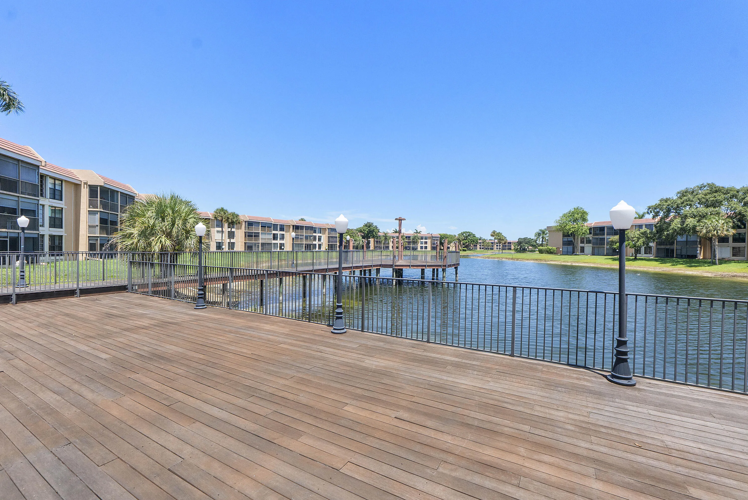 5828 Coral Lake Dr u304_062