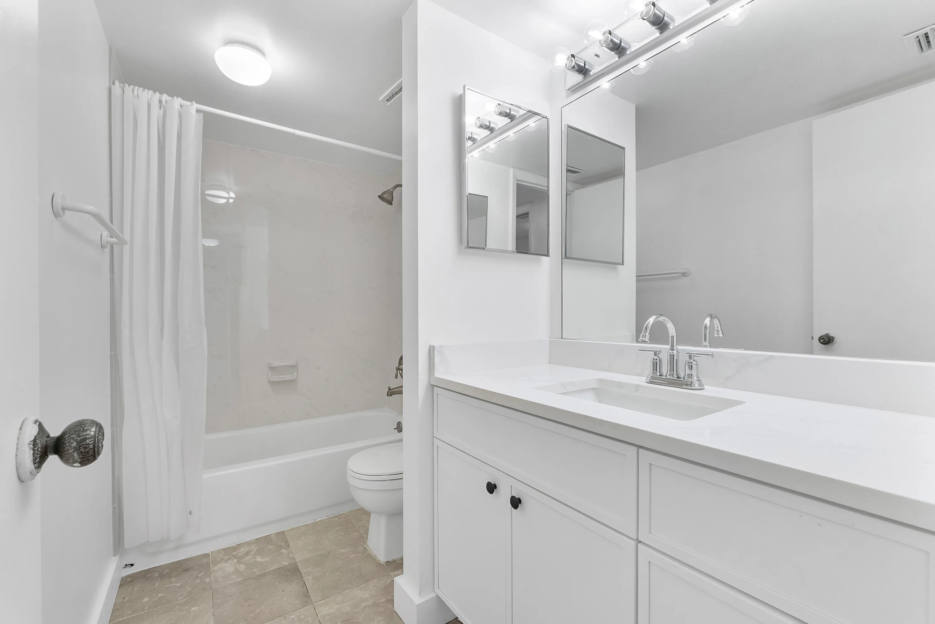 5828 Coral Lake Dr u304_030