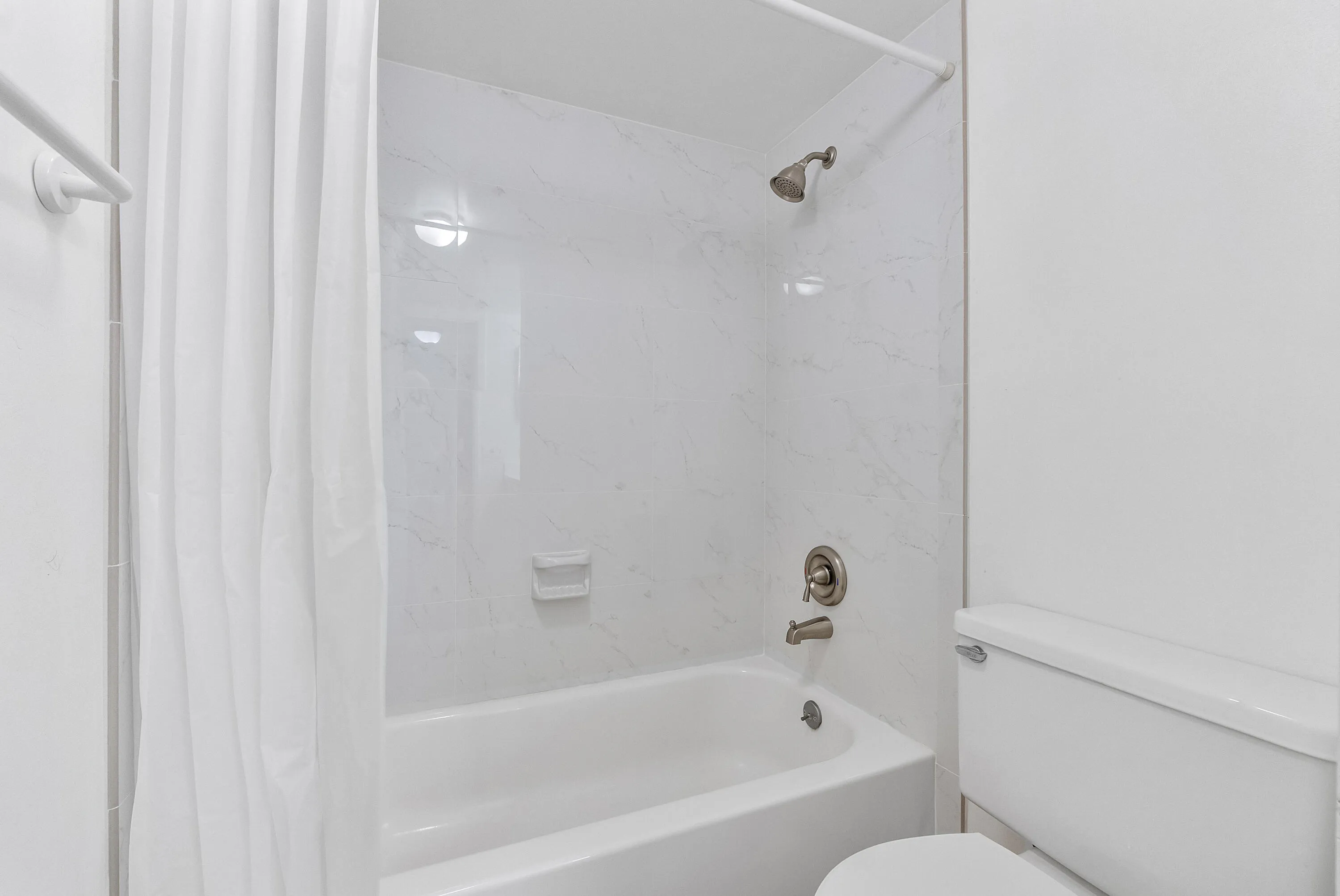 5828 Coral Lake Dr u304_031