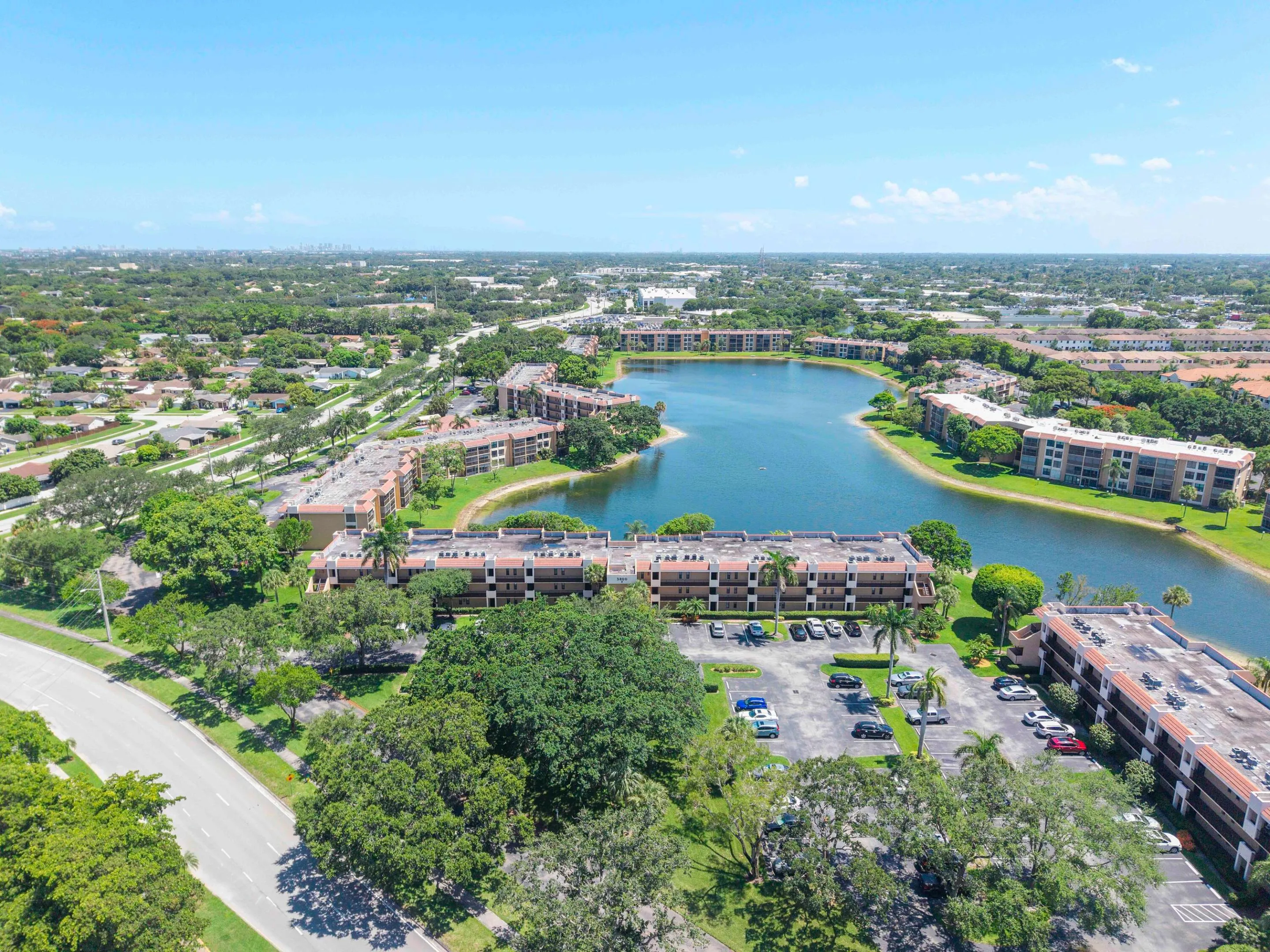 5828 Coral Lake Dr u304_018
