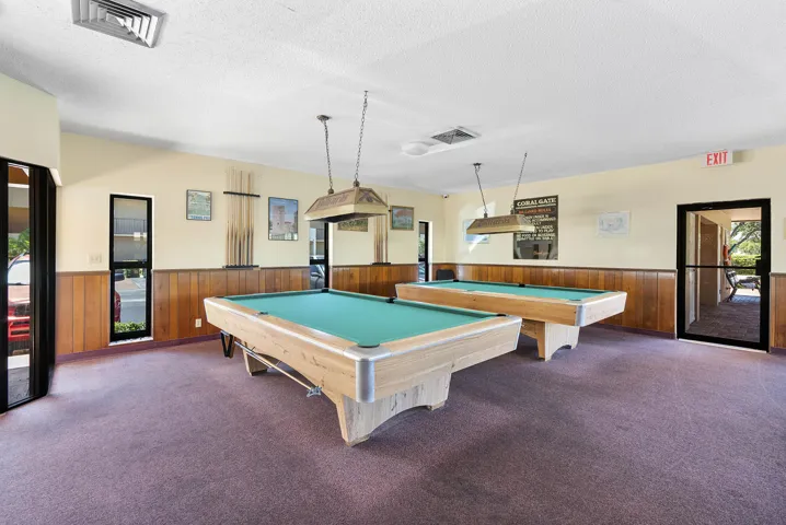 5828 Coral Lake Dr u304_055