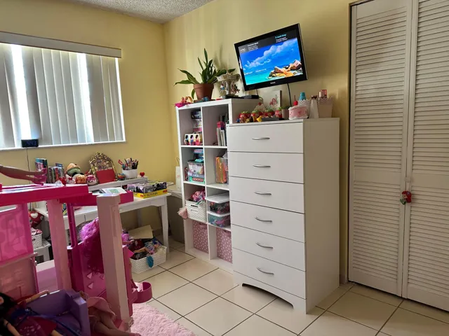 bedroom 3 7960 nw 174
