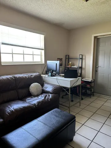 front room 7960 nw 174