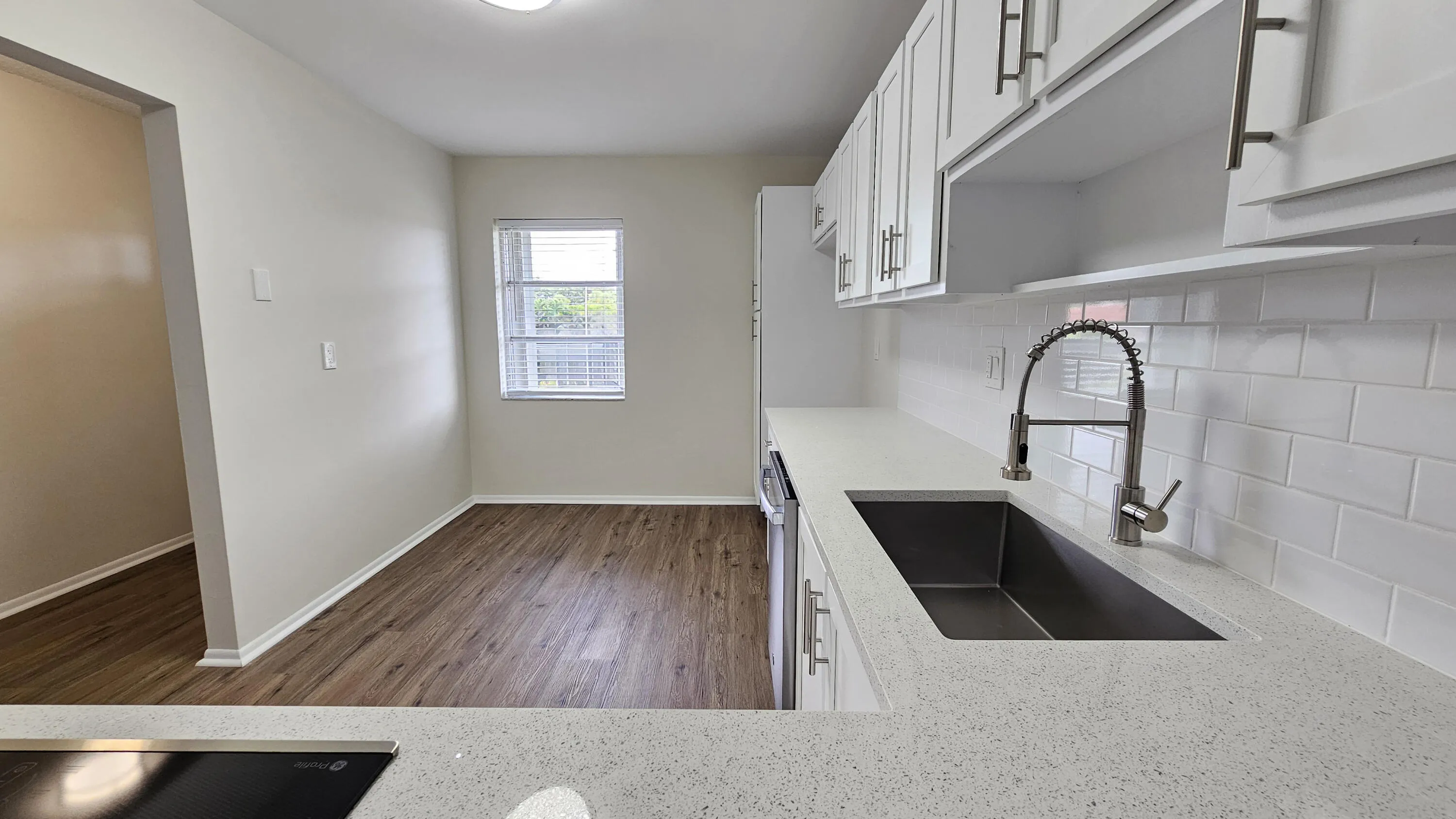 Kitchen (3)