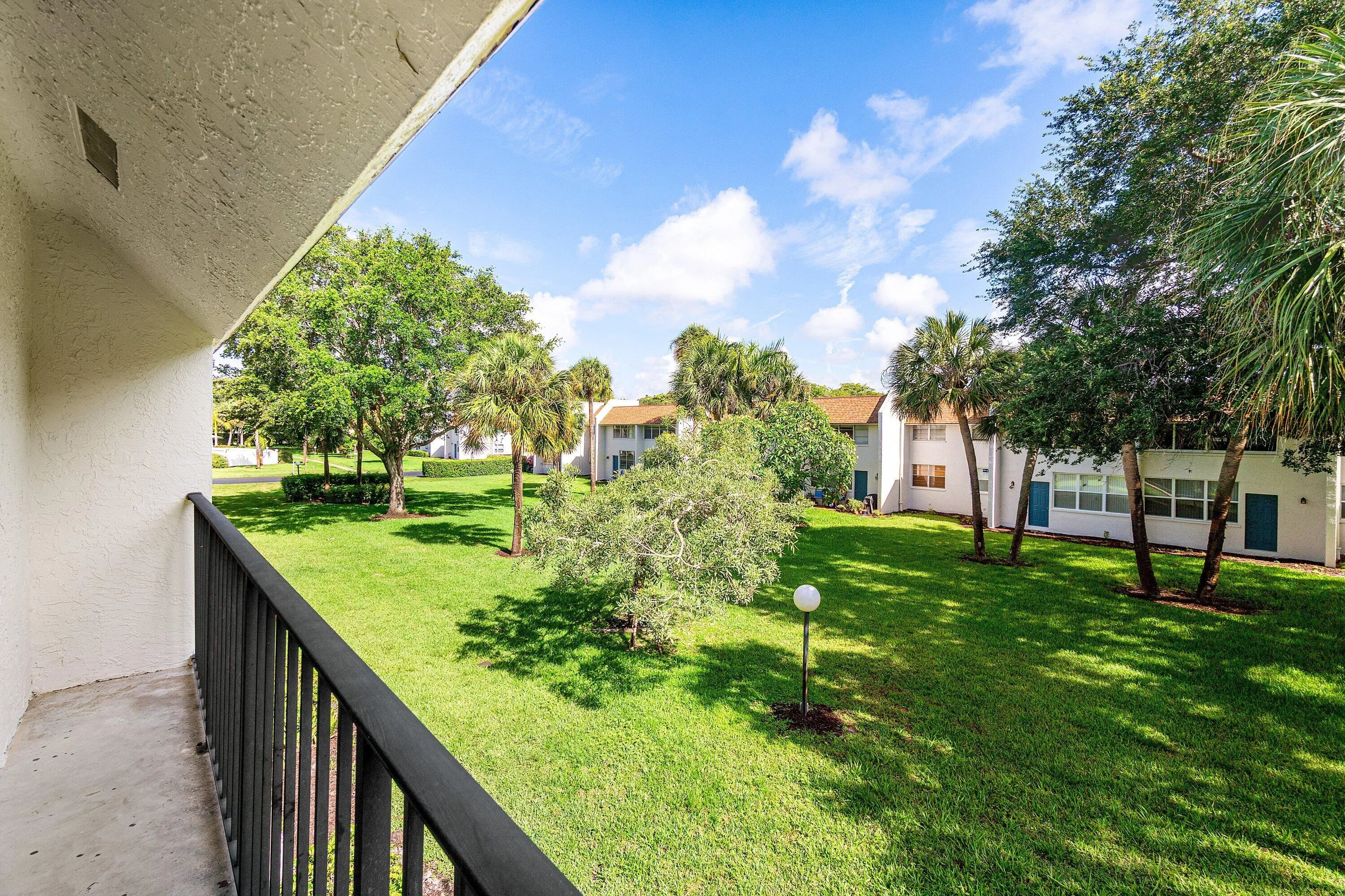 030-2905Southwest22ndAvenue-202-DelrayBe