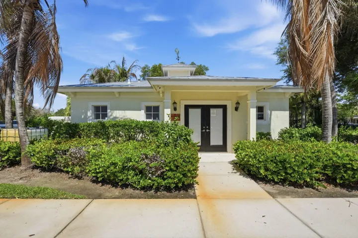 52-web-or-mls-2551_Creekside_Dr_054