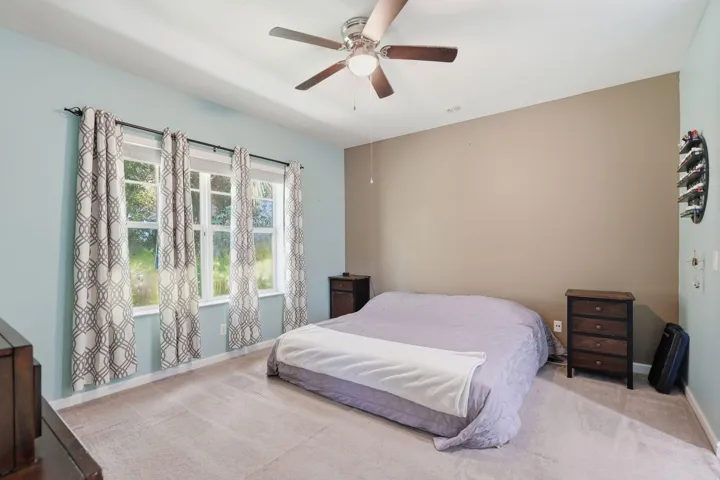 13-web-or-mls-2551_Creekside_Dr_013
