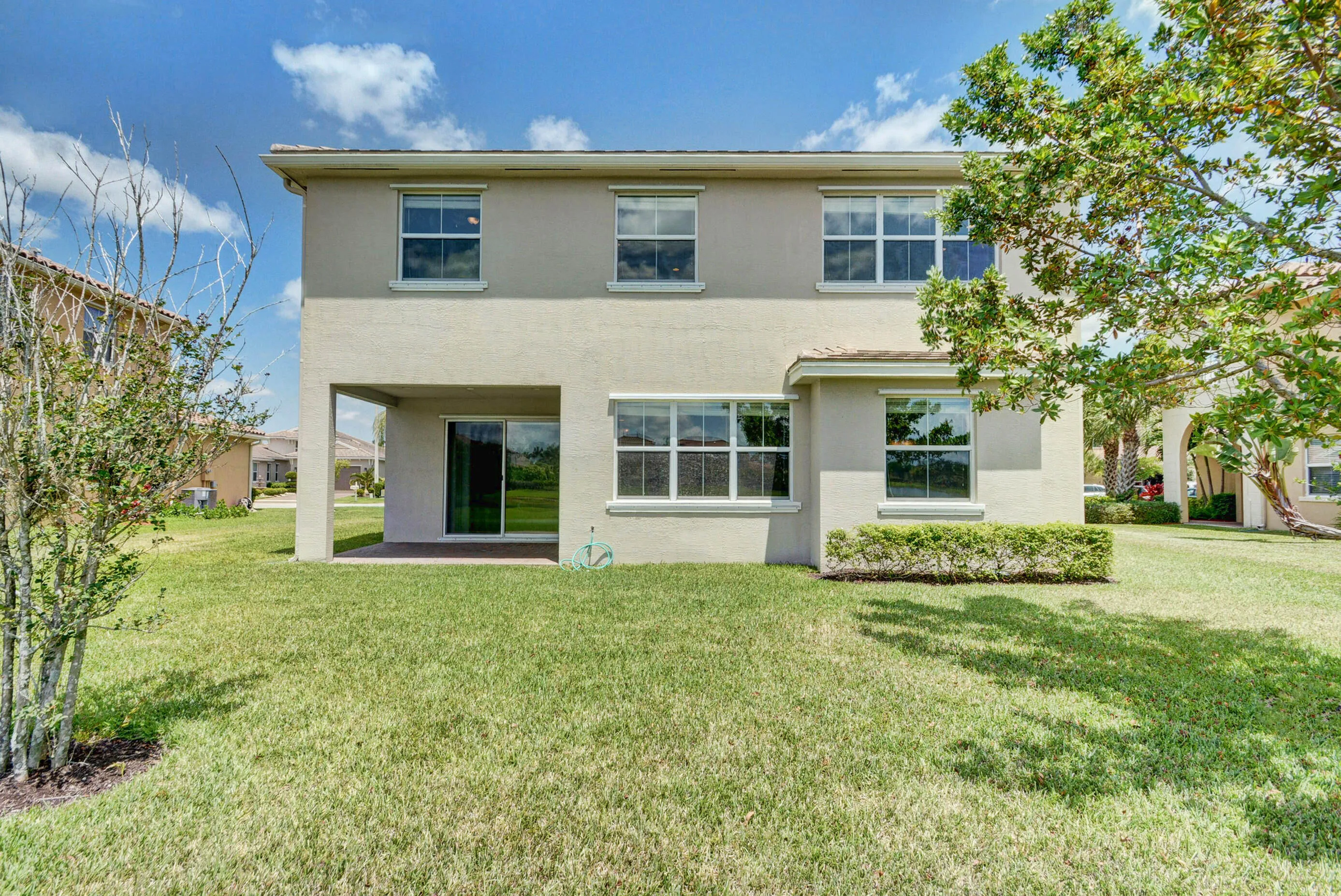 2916 Payson Way