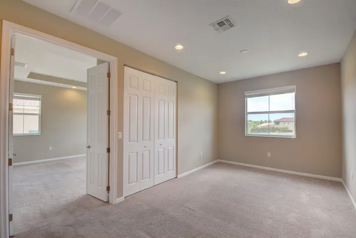 NOW VINYL FLOORING
