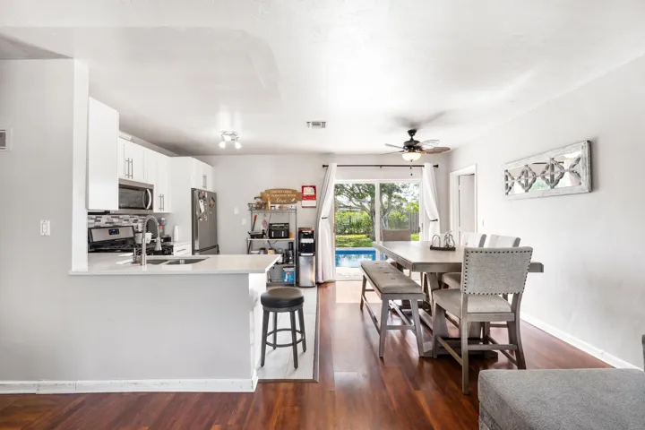 Kitchen/Dining