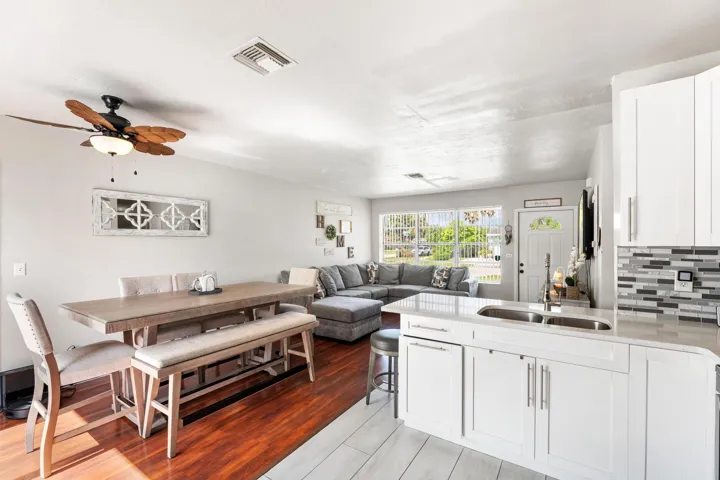 Kitchen/Dining