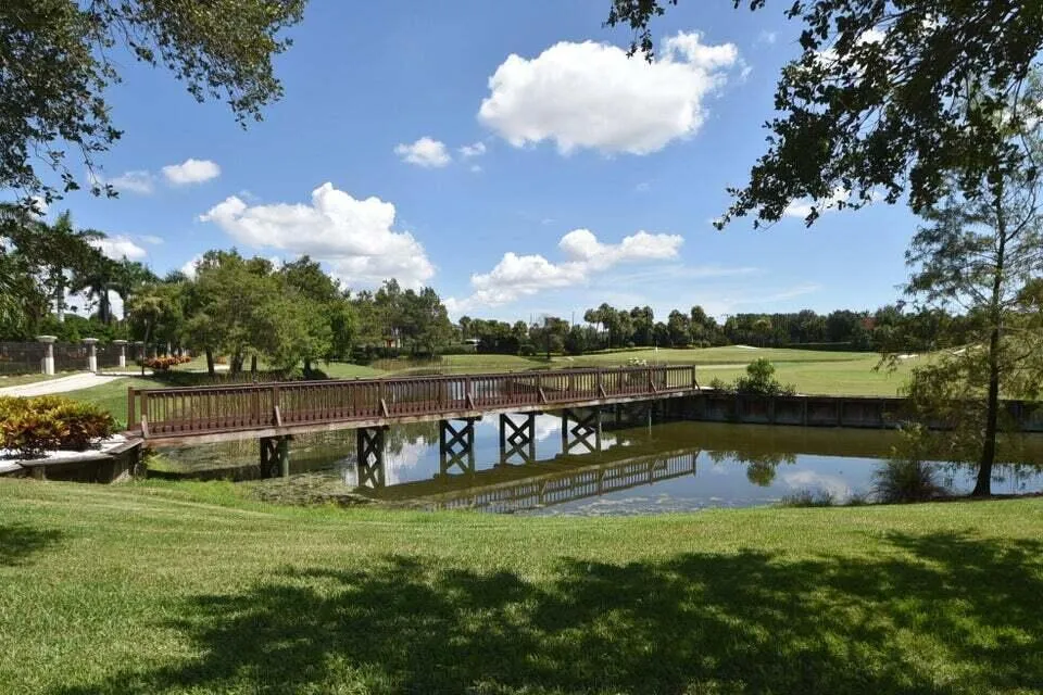 Gorgeous Grounds