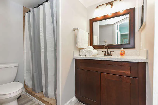 150 Pineview Rd Apt L6 Jupiter-small-017