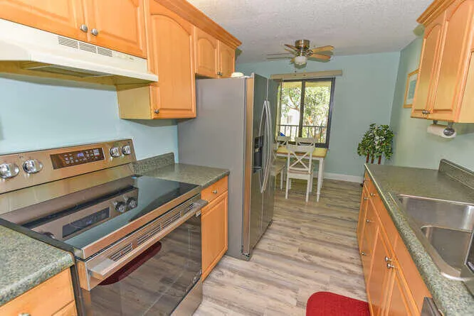 150 Pineview Rd Apt L6 Jupiter-small-009