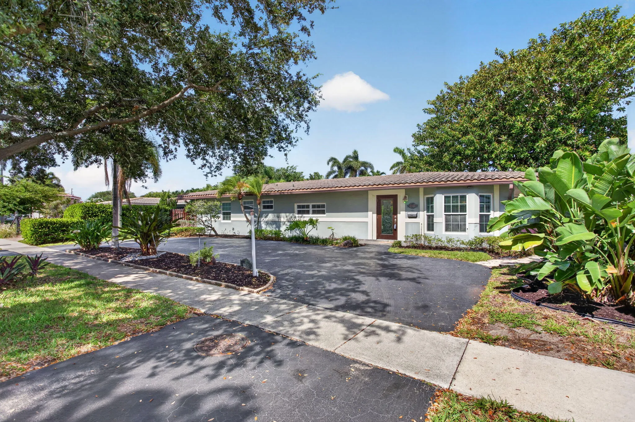 1-web-or-mls-4931-3016
