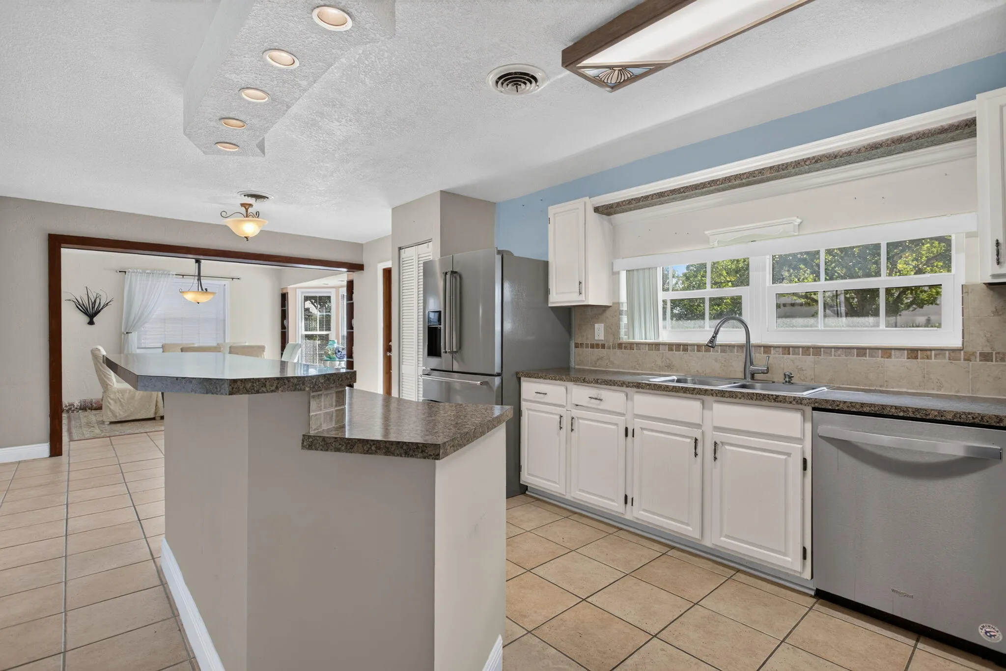 7-web-or-mls-4931-2806