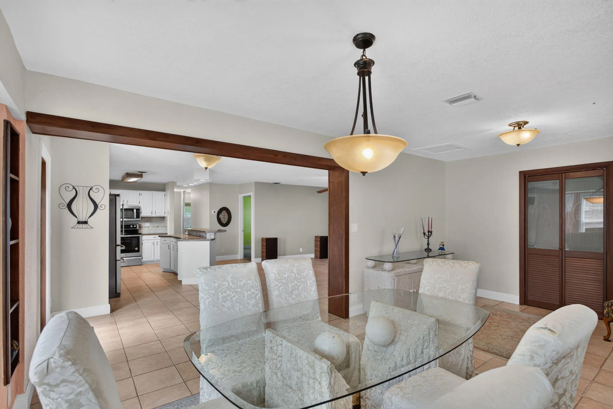 17-web-or-mls-4931-2856