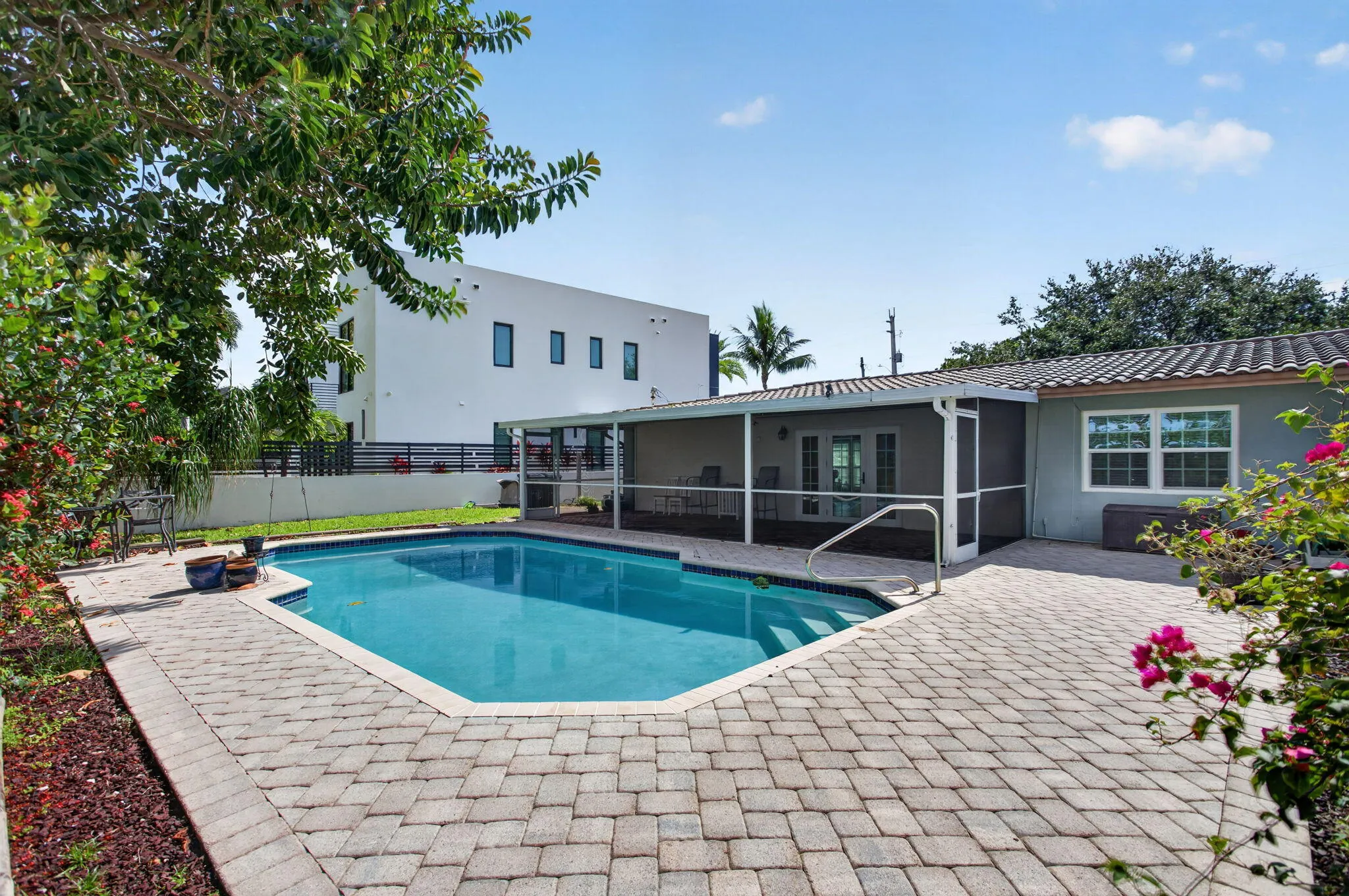 31-web-or-mls-4931-2971