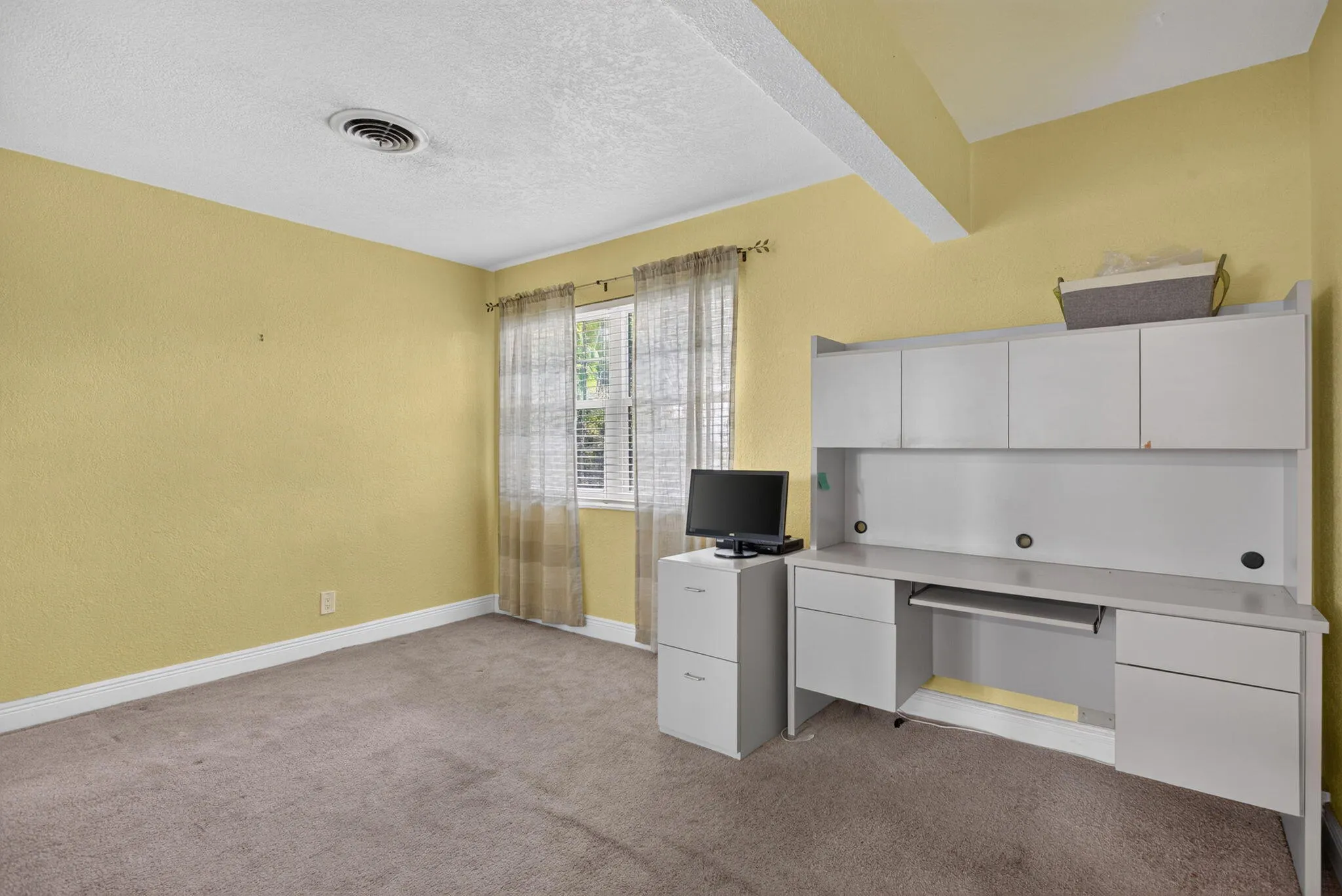 27-web-or-mls-4931-2916