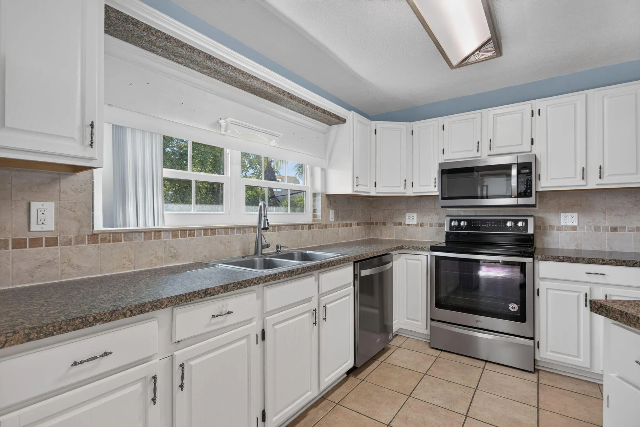 10-web-or-mls-4931-2822