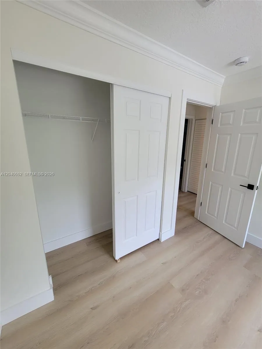 Bedroom 3 - Closet