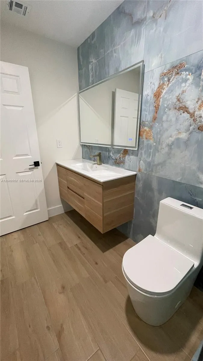 2nd Bath