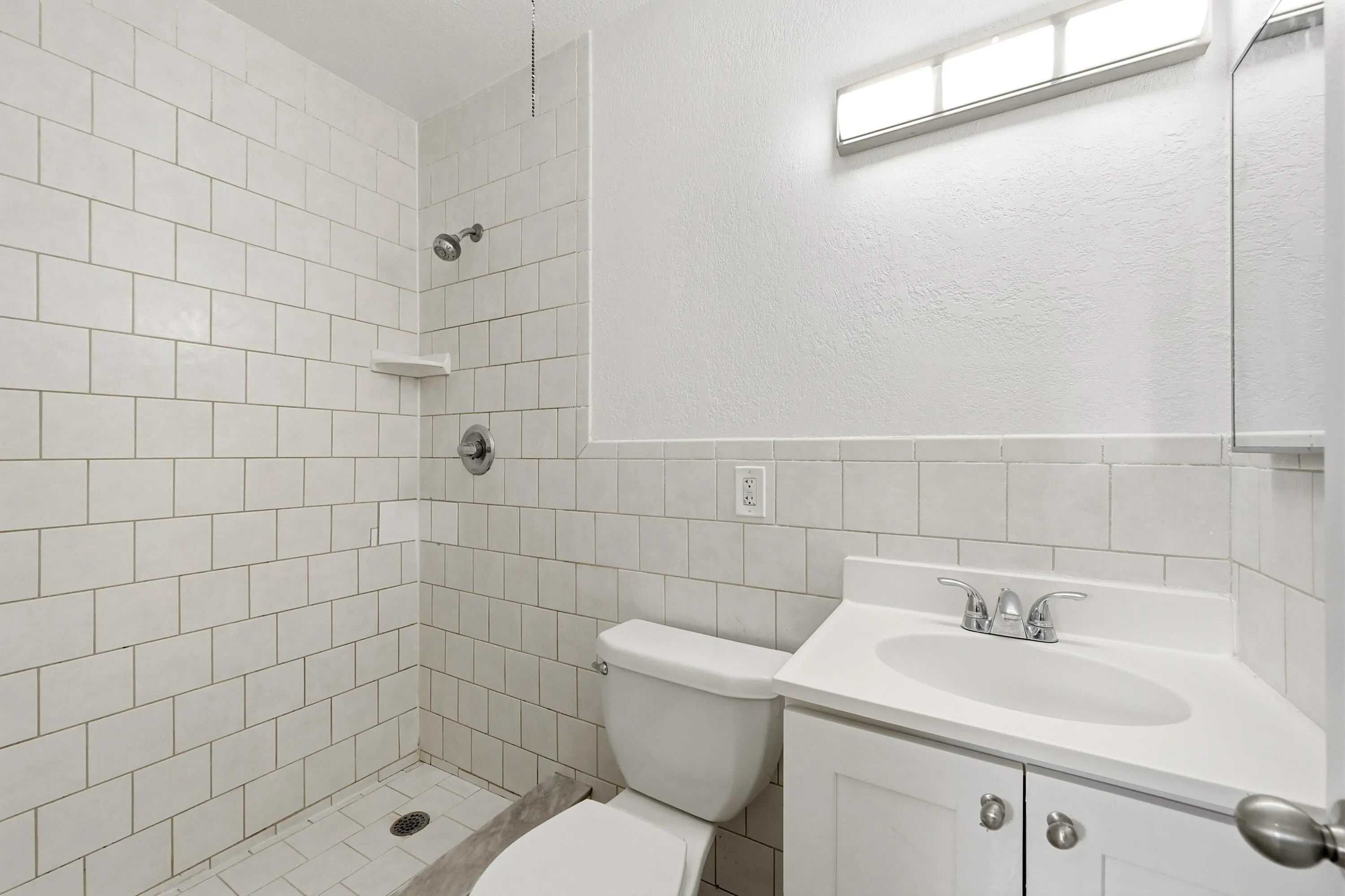 22_primary bathroom