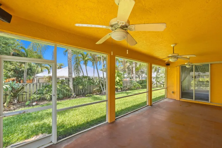 35-web-or-mls-426-ne-vanda-terrado