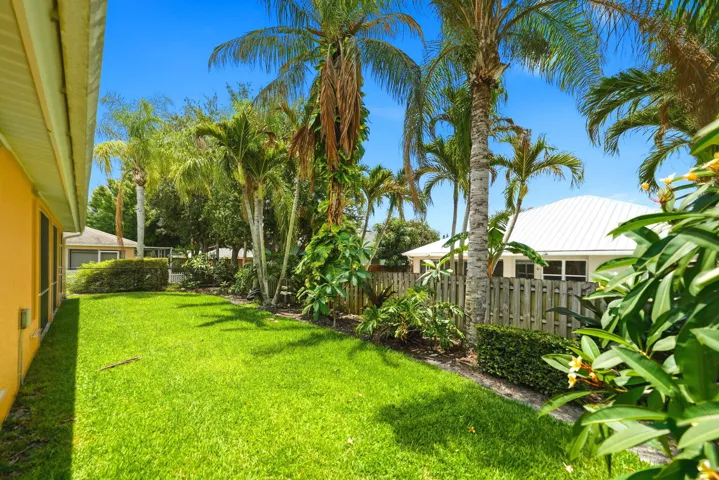45-web-or-mls-426-ne-vanda-terrado