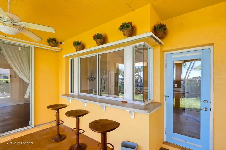 39-web-or-mls-426-ne-vanda-terrado