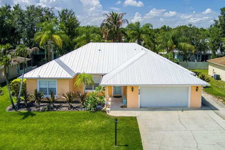 3-web-or-mls-426-ne-vanda-terrado