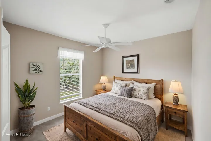 15-web-or-mls-426-ne-vanda-terrado