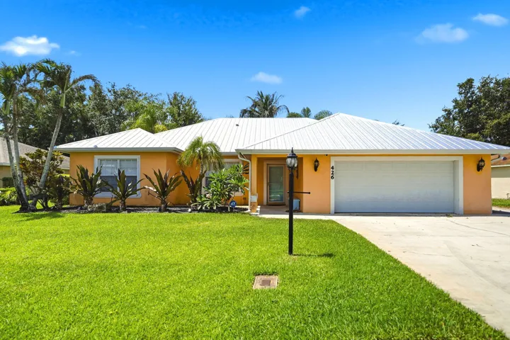 5-web-or-mls-426-ne-vanda-terrado