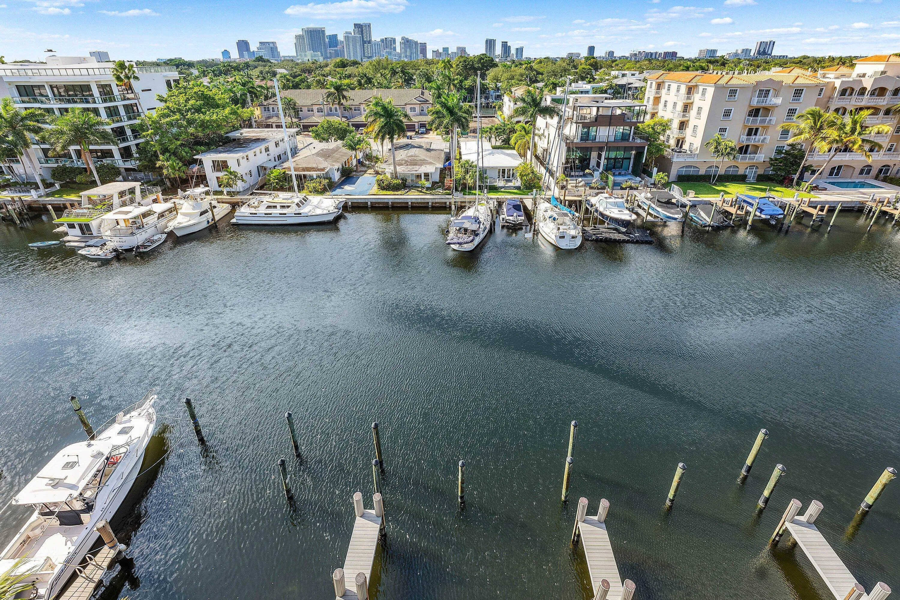 024-87IsleofVeniceDrive-FortLauderdale-F