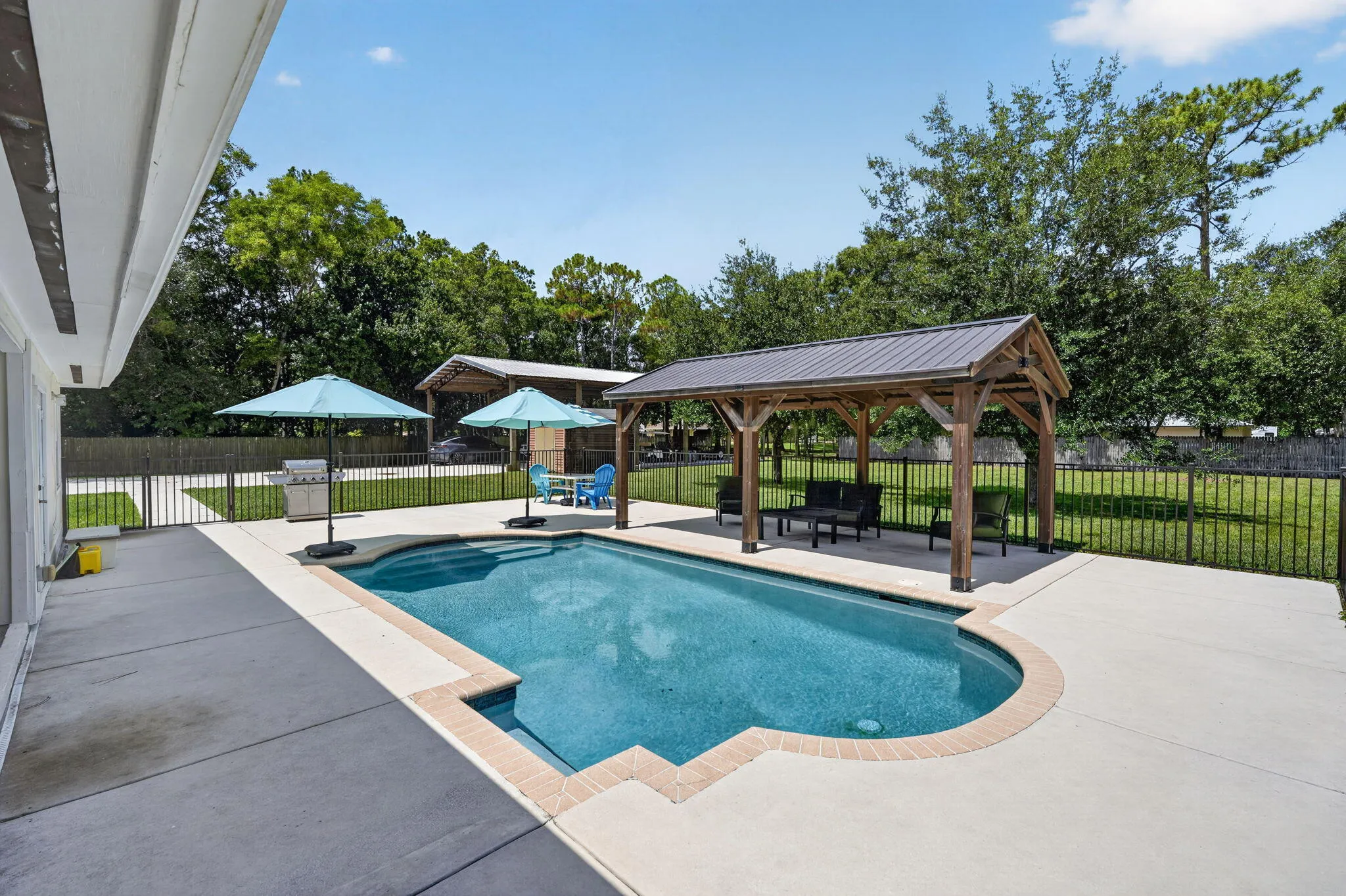 Property photo 43