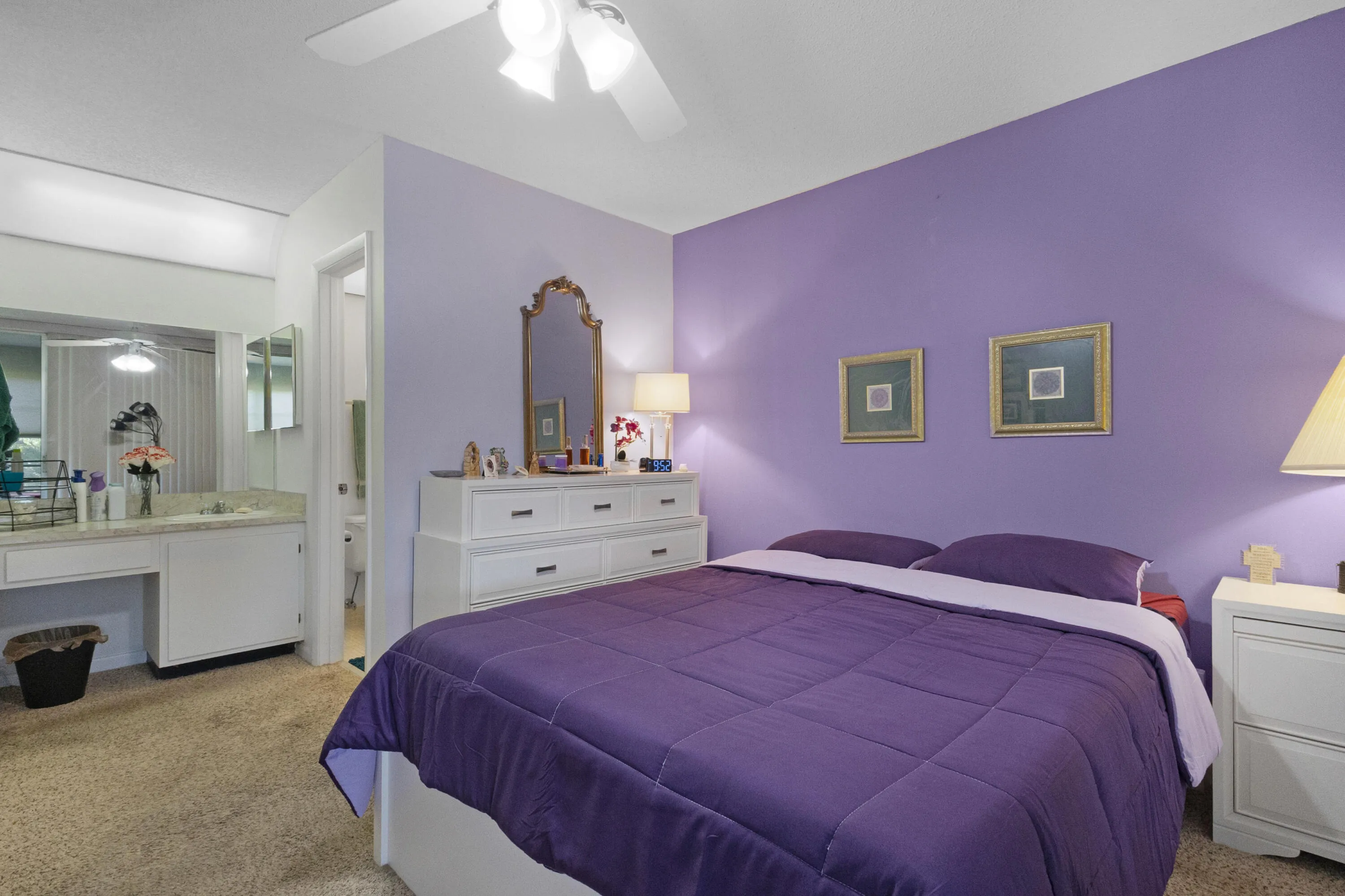 AccuTour_01 6870-royal-palm-blvd-018