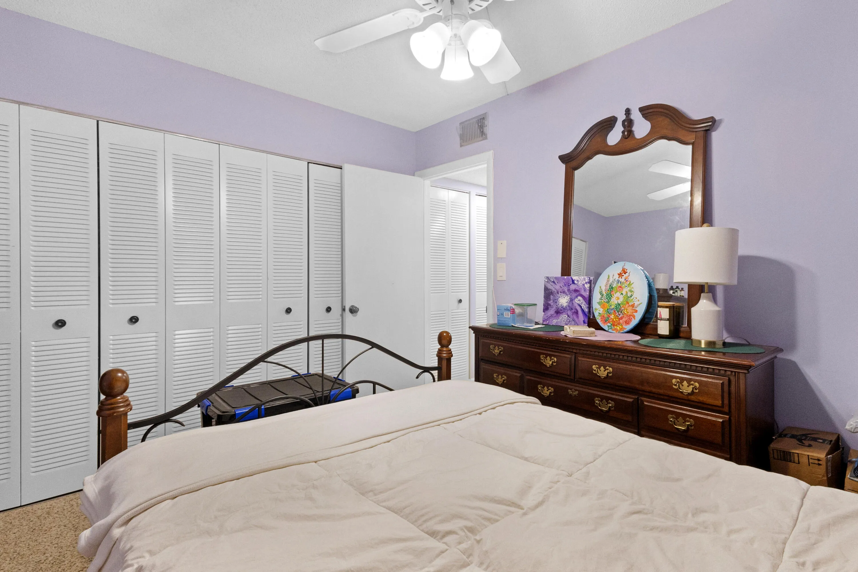 AccuTour_01 6870-royal-palm-blvd-025
