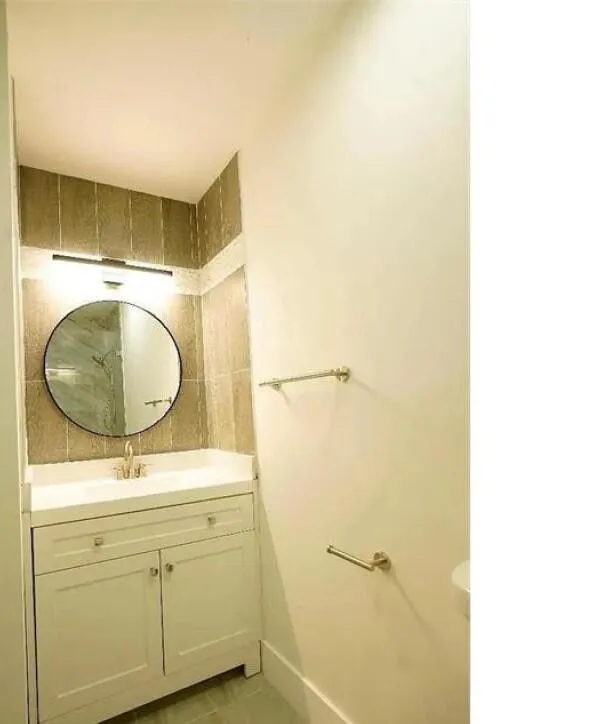 bath1jpg