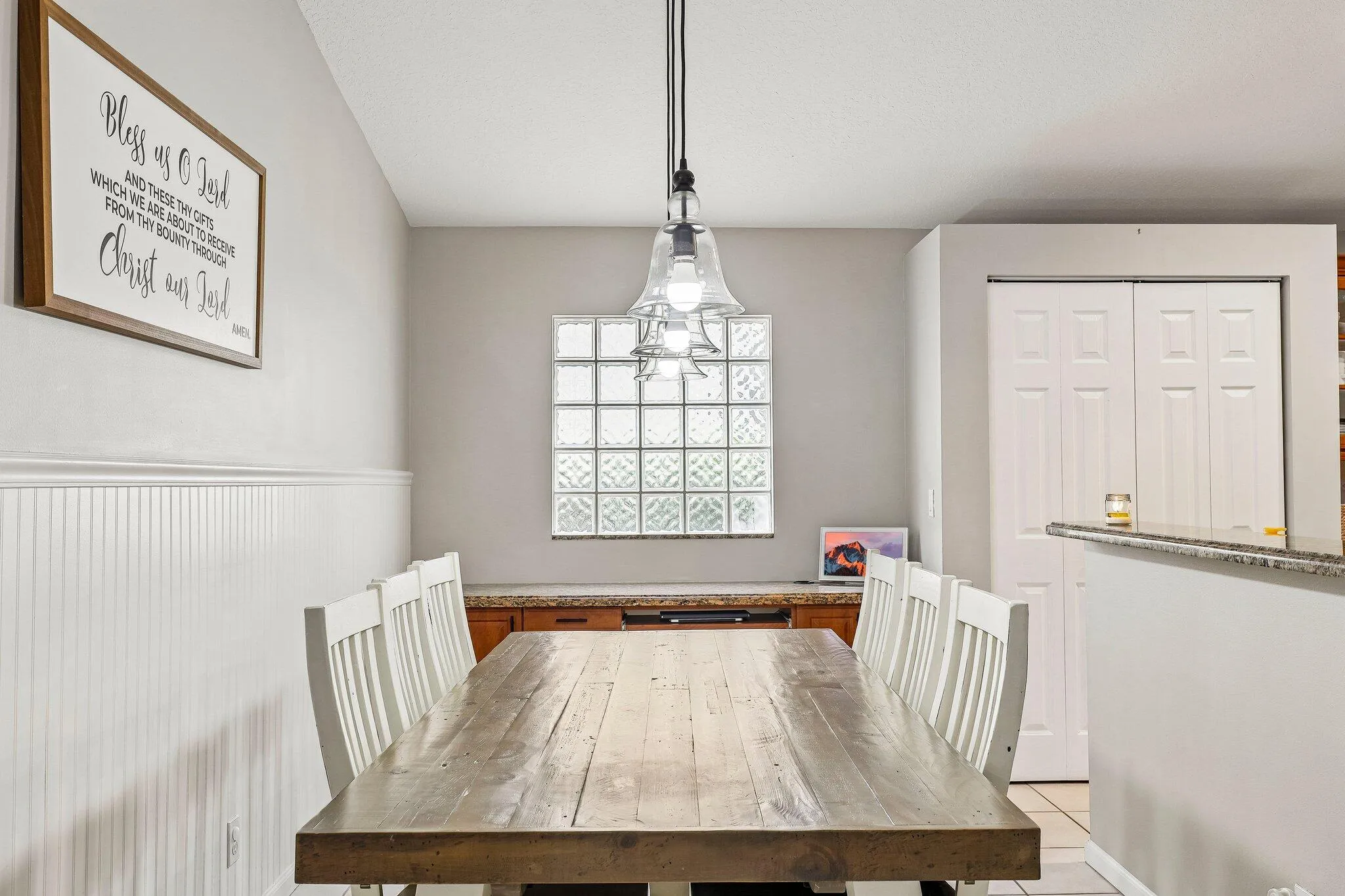 11-web-or-mls-NW 112th Ter-S2306-011