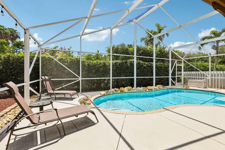 45-web-or-mls-NW 112th Ter-S2306-045
