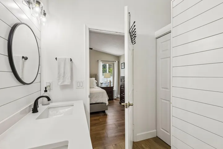 30-web-or-mls-NW 112th Ter-S2306-030