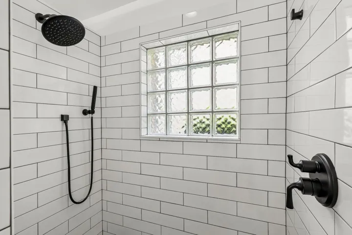 29-web-or-mls-NW 112th Ter-S2306-029