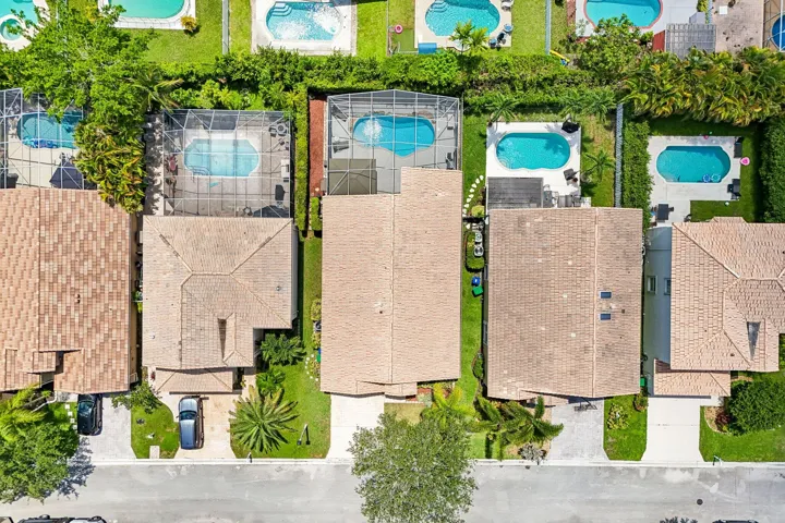 60-web-or-mls-NW 112th Ter-S2306-060