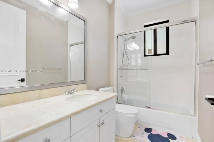Jack & Jill Bathroom
