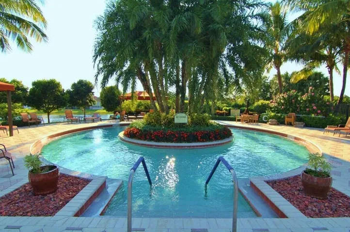 Fitness enthusiasts will love exercising in this resistance pool while making new friends