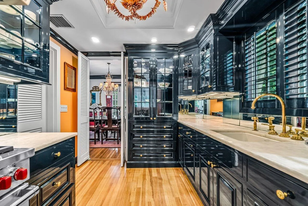 019-263ParkAvenue-PalmBeach-FL-33480-SMA