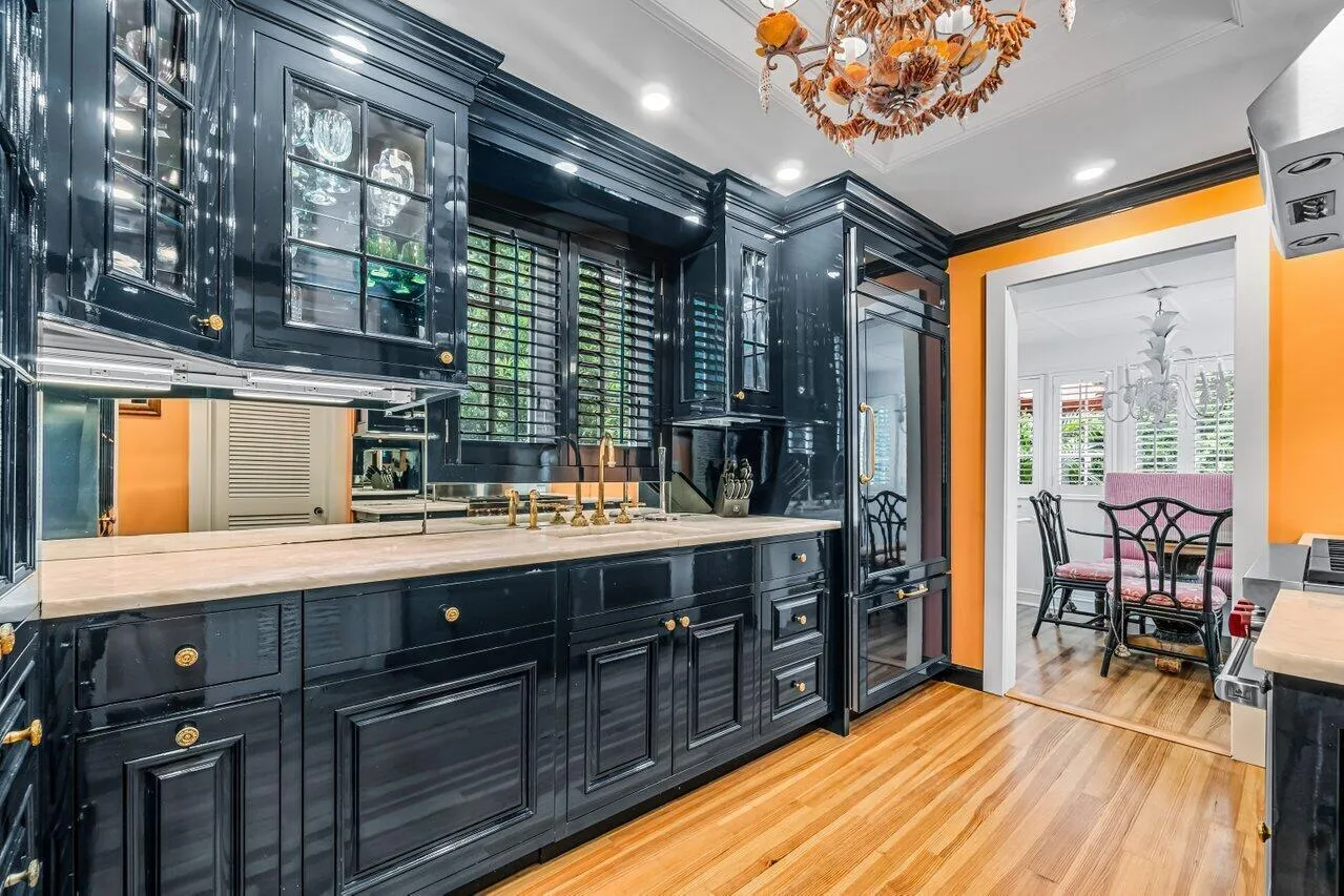 017-263ParkAvenue-PalmBeach-FL-33480-SMA